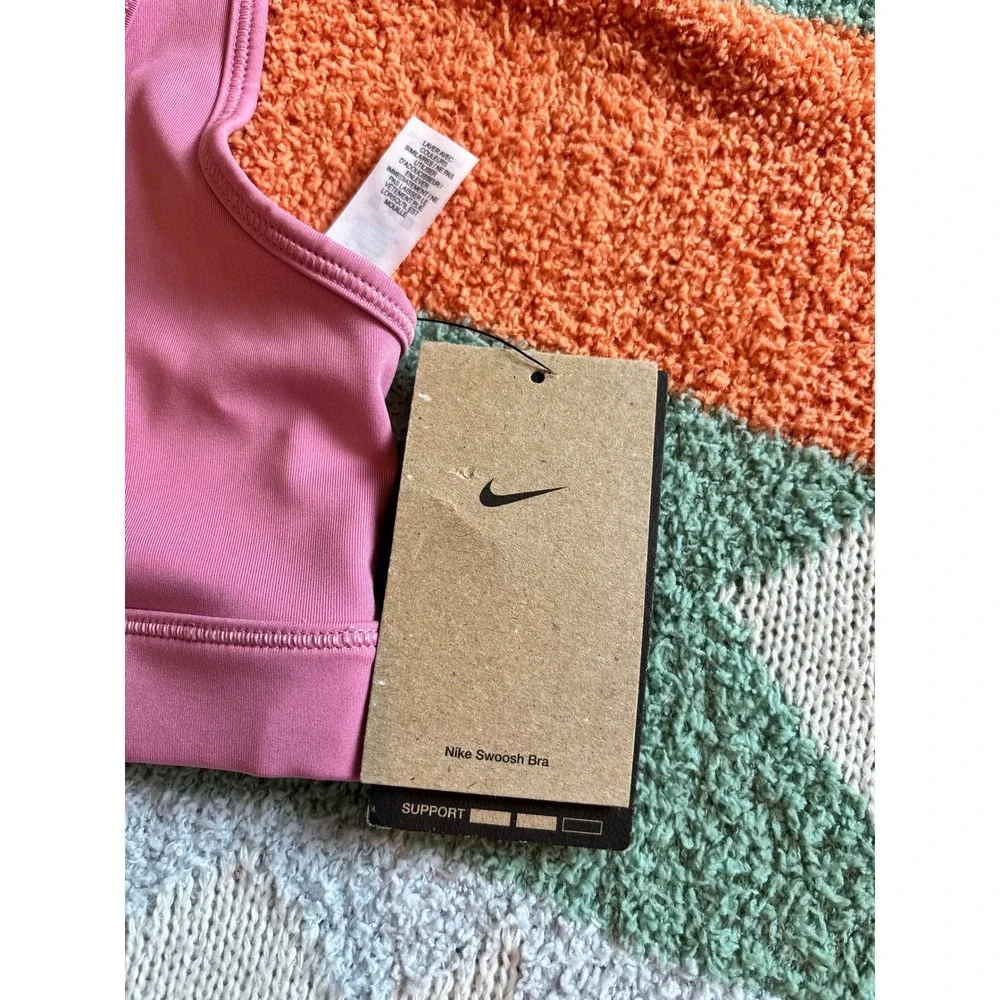 Nike Girls Swoosh Sports Bra Pink Medium Support Racerback Size XL